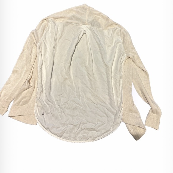 Lululemon beige  cardigan with pockets Sz 4 - Picture 15 of 16